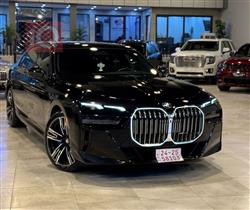 بي ام دبليو الفئة 7